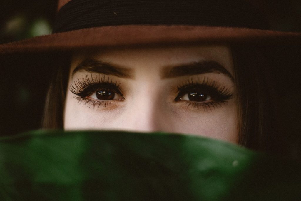 woman wearing hat photo